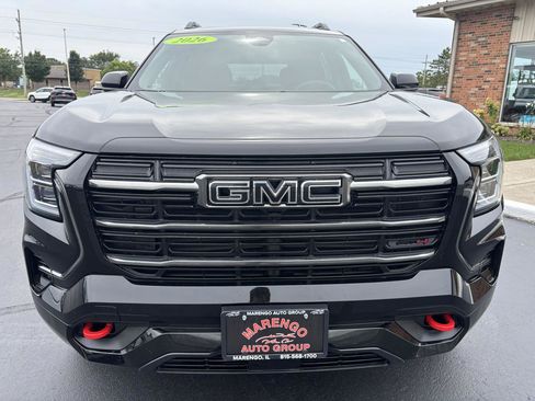 Used 2026 GMC Terrain AT4 w/ LPO, Black Badging Package AWD/4WD image 8