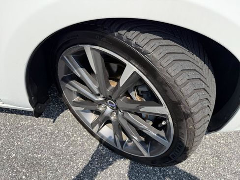 Used 2015 Volvo S60 T6 Platinum FWD image 6