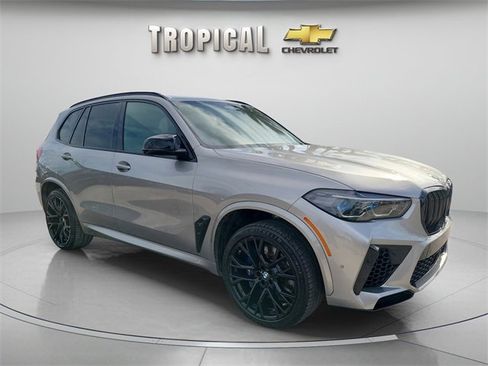 Used 2022 BMW X5 M Competition w/ Competition Package 2 image 7