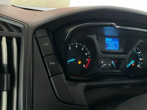 Used 2017 Ford Transit 150 XLT image 34