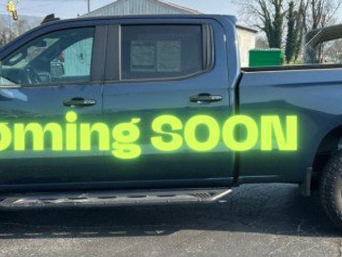 Used 2019 Chevrolet Silverado 1500 LT Trail Boss image 1