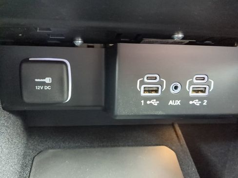 New 2025 Jeep Wagoneer L 4WD w/ Convenience Group I image 10