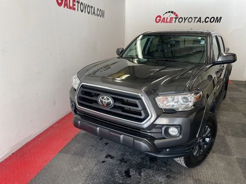 Used 2023 Toyota Tacoma SR5 image 2