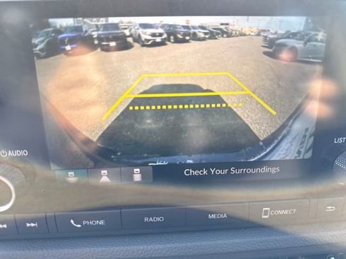 Used 2023 Honda CR-V LX image 8