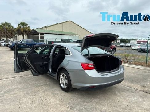 Used 2023 Chevrolet Malibu LS FWD image 13