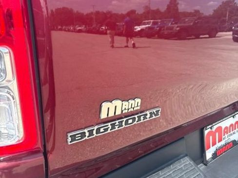 Used 2022 RAM 1500 Big Horn AWD/4WD image 15