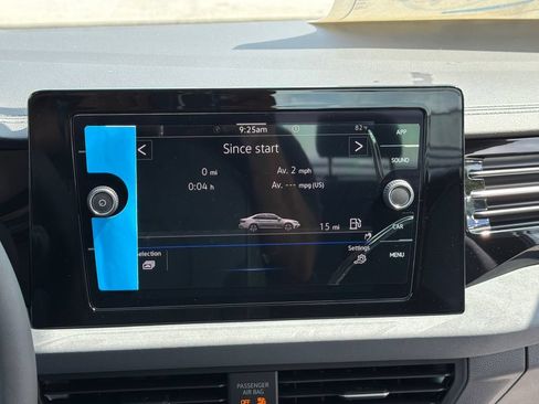 New 2026 Volkswagen Jetta SE FWD image 12