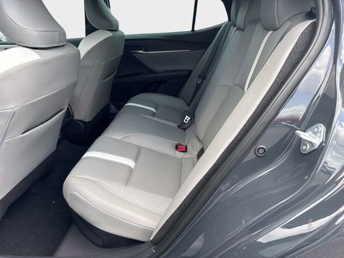 Used 2026 Toyota Camry SE FWD image 11