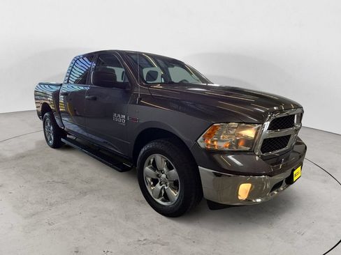 Used 2019 RAM 1500 Tradesman w/ Tradesman SXT Package AWD/4WD image 3