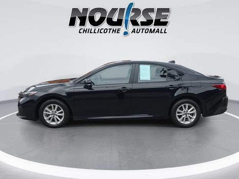 Used 2025 Toyota Camry LE w/ Convenience Package AWD/4WD image 5