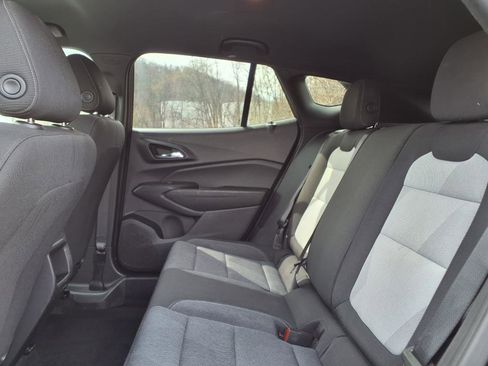 Used 2024 Chevrolet Trax RS image 17