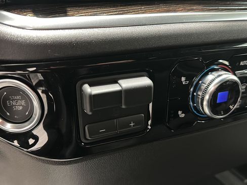 New 2026 GMC Sierra 1500 SLE AWD/4WD image 27