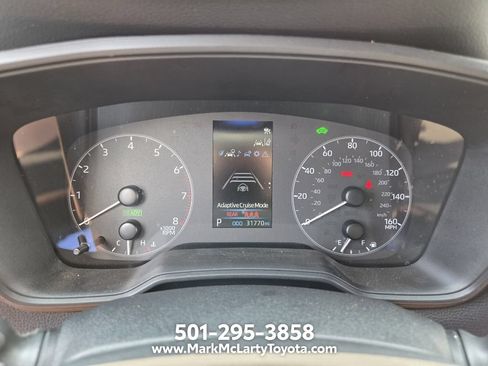 Used 2024 Toyota Corolla Cross AWD Hybrid image 21