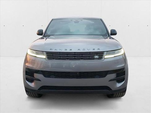 New 2025 Land Rover Range Rover Sport image 2
