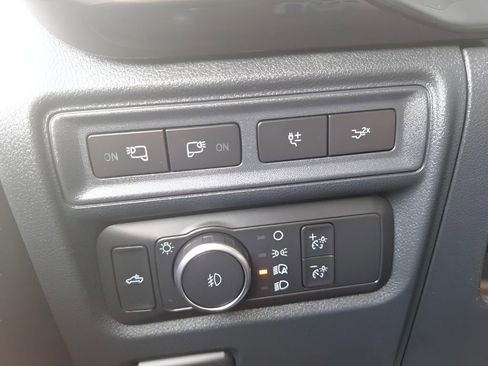 Used 2022 Ford F150 XLT w/ Equipment Group 302A High image 31