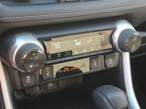 Used 2023 Toyota RAV4 XLE image 16