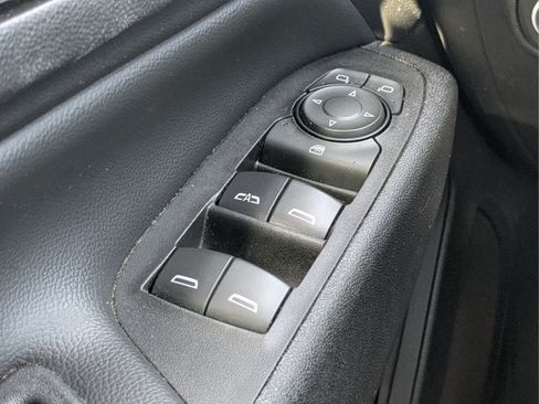 Used 2020 Chevrolet Equinox Premier AWD/4WD image 26