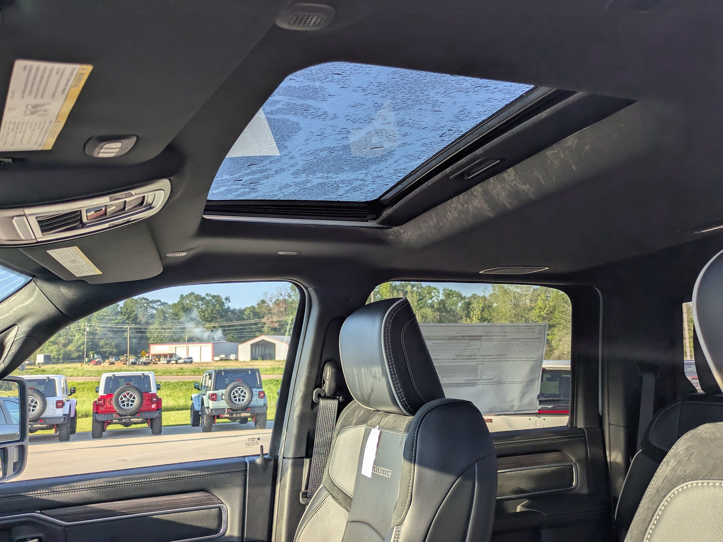 New 2027 RAM 3500 Laramie AWD/4WD image 7