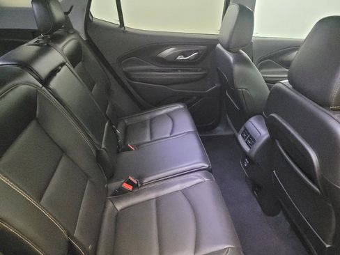 Used 2019 GMC Terrain SLT w/ Preferred Package image 19
