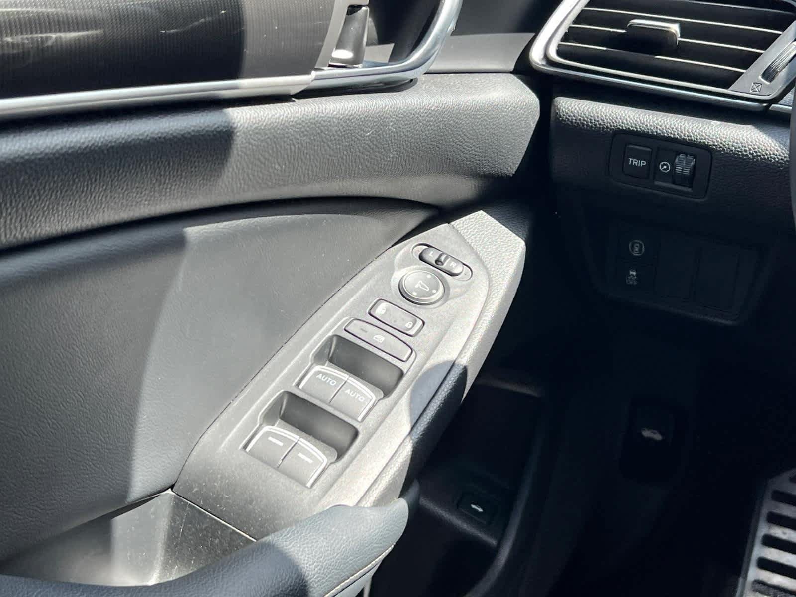 Used 2018 Honda Accord Sport image 20