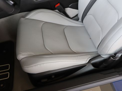 Used 2024 Chevrolet Camaro LT w/ RS Package image 15