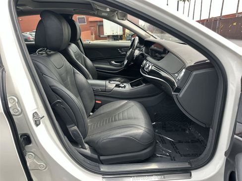 Used 2020 Mercedes-Benz S 560 Sedan image 15