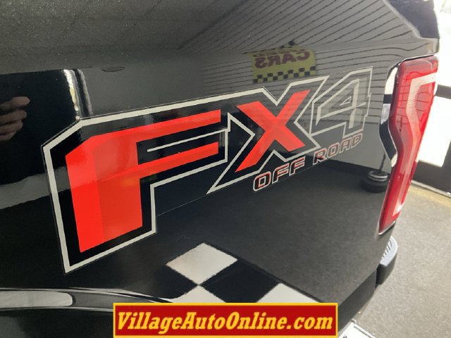 Used 2015 Ford F150 XLT w/ Equipment Group 302A Luxury AWD/4WD image 27