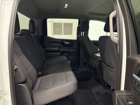 Used 2023 Chevrolet Silverado 1500 Custom AWD/4WD image 33