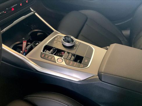 New 2026 BMW 330i Sedan w/ M Sport Package RWD image 7