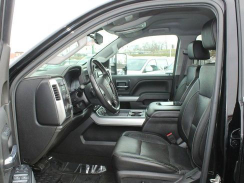 Used 2016 Chevrolet Silverado 2500 LTZ w/ Duramax Plus Package image 9