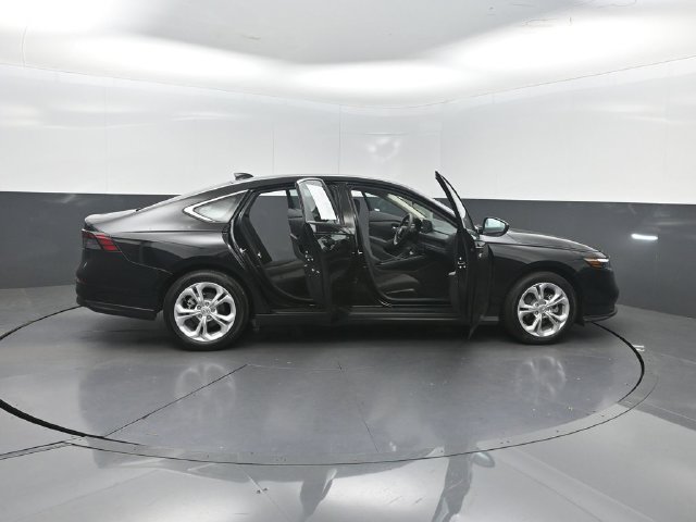 Used 2026 Honda Accord LX image 30