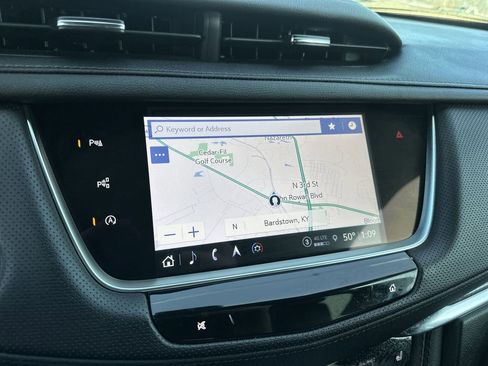 Used 2024 Cadillac XT5 Sportv image 18