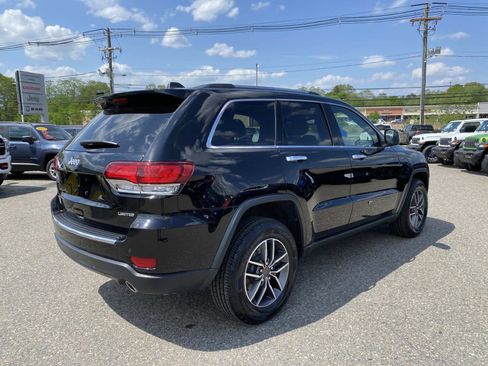 Used 2022 Jeep Grand Cherokee Limited AWD/4WD image 3
