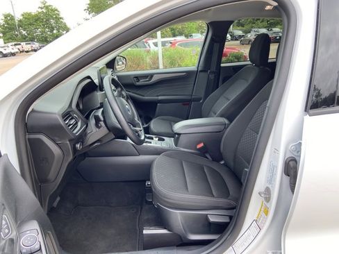 Used 2025 Ford Escape Active AWD/4WD image 34