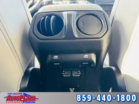 Used 2022 Jeep Gladiator Overland image 47