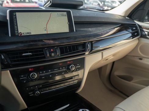 Used 2015 BMW X5 xDrive35d image 18