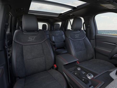 New 2025 Ford Explorer ST image 10