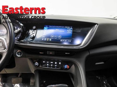 Used 2023 Buick Envision Preferred image 12