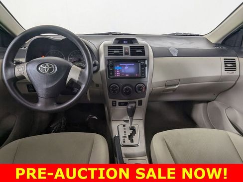 Used 2013 Toyota Corolla LE FWD image 14