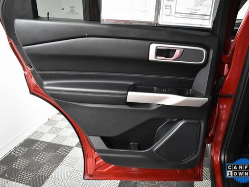 Used 2021 Ford Explorer XLT w/ Class III Trailer Tow Package image 27