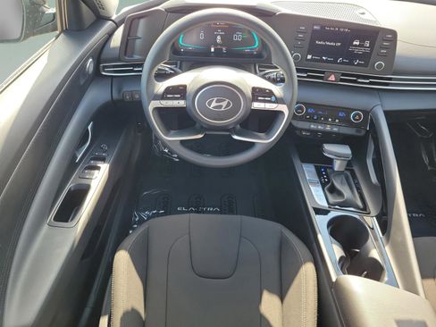 New 2026 Hyundai Elantra Blue image 24