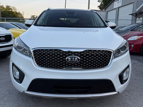 Used 2018 Kia Sorento SX image 3