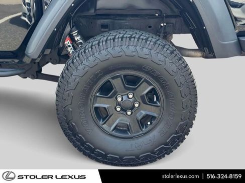 Used 2021 Jeep Gladiator Mojave AWD/4WD image 15