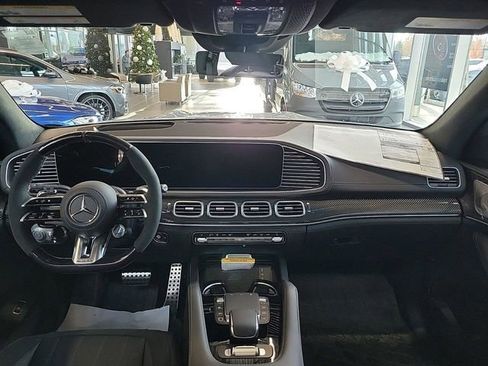 New 2025 Mercedes-Benz GLS 63 AMG 4MATIC image 19