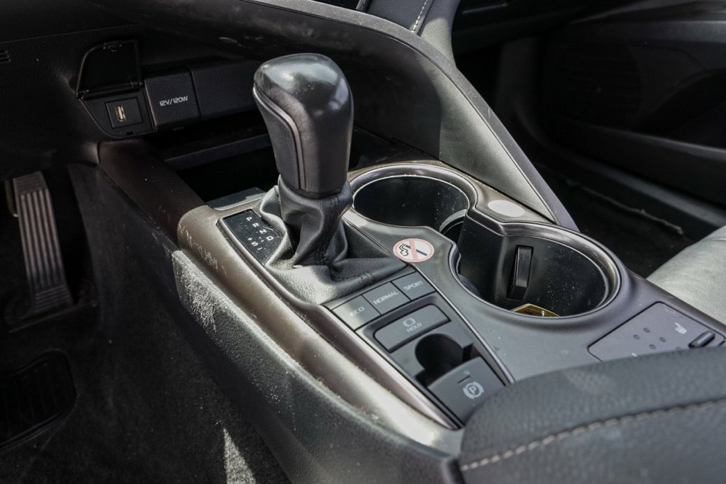 Used 2024 Toyota Camry XSE FWD image 32