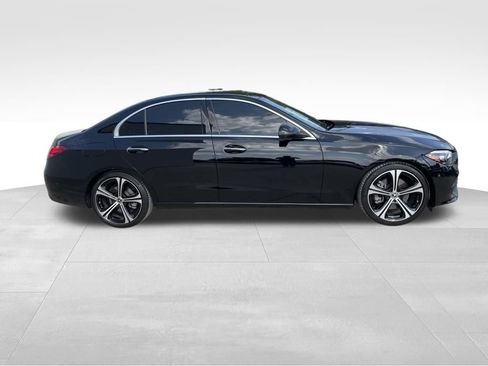 Used 2022 Mercedes-Benz C 300 Sedan image 4