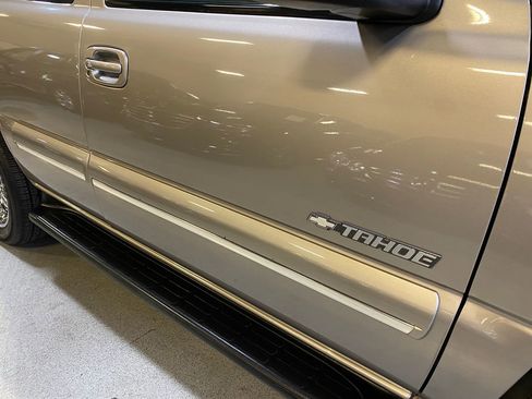 Used 2002 Chevrolet Tahoe LT RWD image 26