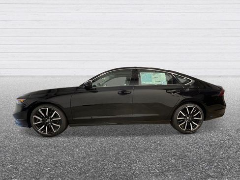 New 2026 Honda Accord Touring image 3