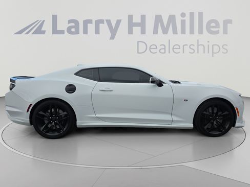Used 2023 Chevrolet Camaro SS w/ LPO, Ground Effects Package RWD image 6