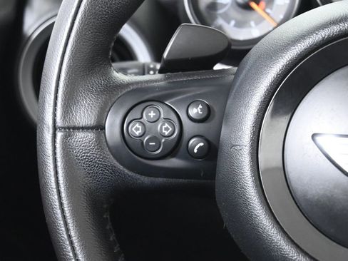Used 2015 MINI Cooper S image 25